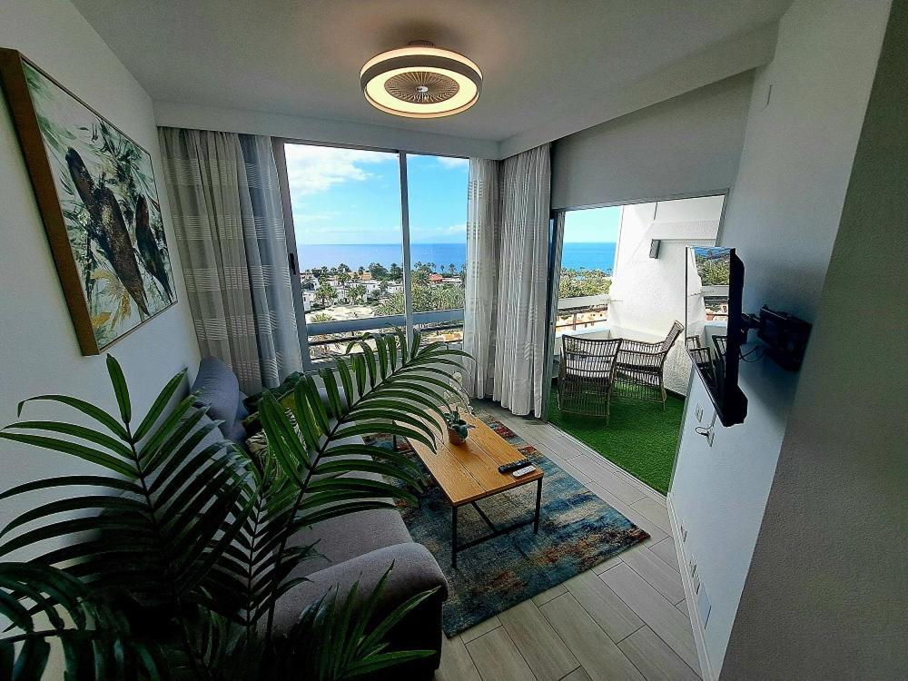 Ocean View Penthouse Apartment Playa de las Américas